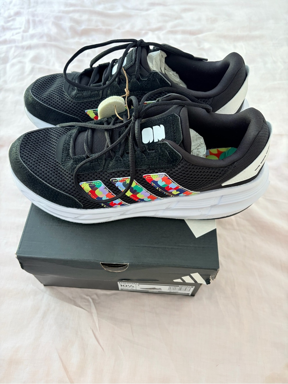 Adidas Astrastar World Cup 2026 athletic shoes - men’s 10.5 US 44 3/4 euro